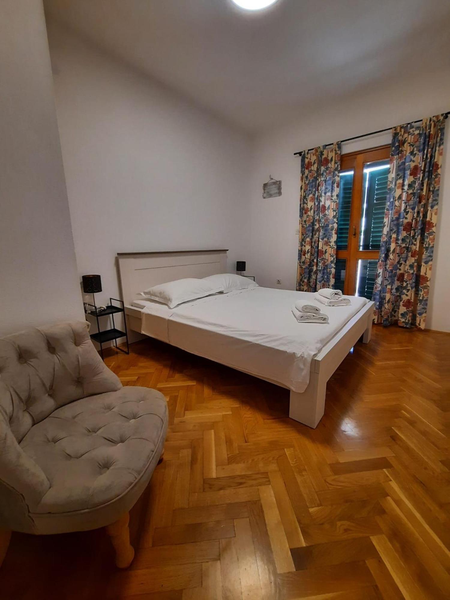Buntin Apartments Primosten Ngoại thất bức ảnh