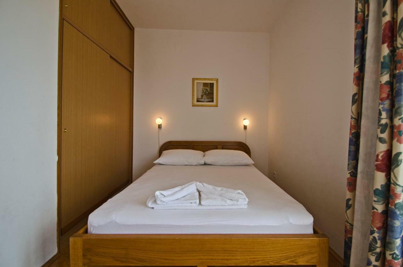 Buntin Apartments Primosten Ngoại thất bức ảnh